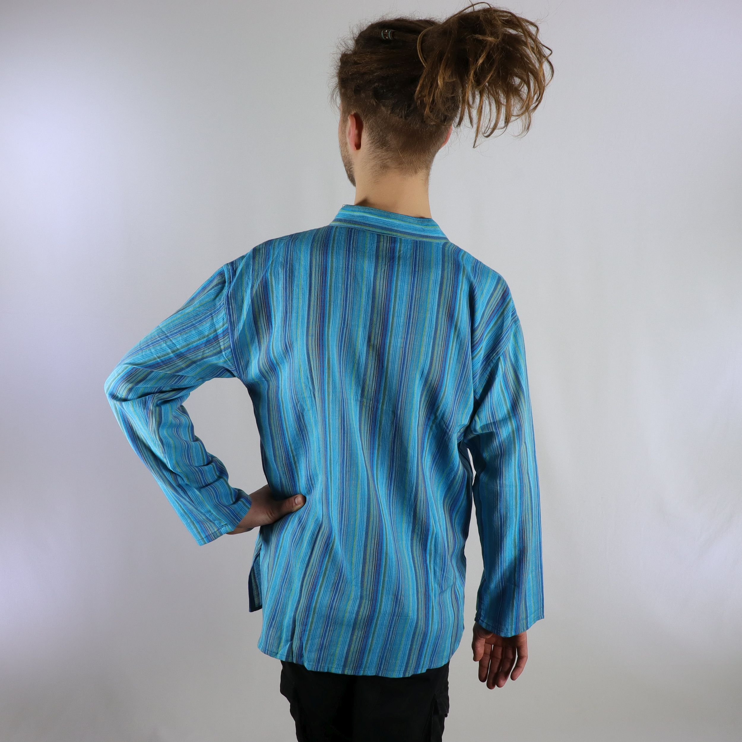 Fischer-Hemd im gestreiften Nepal Design - 100% Baumwolle - Dein leichtes Sommerhemd - bequem und farbenfroh - Fair gehandelt aus Nepal