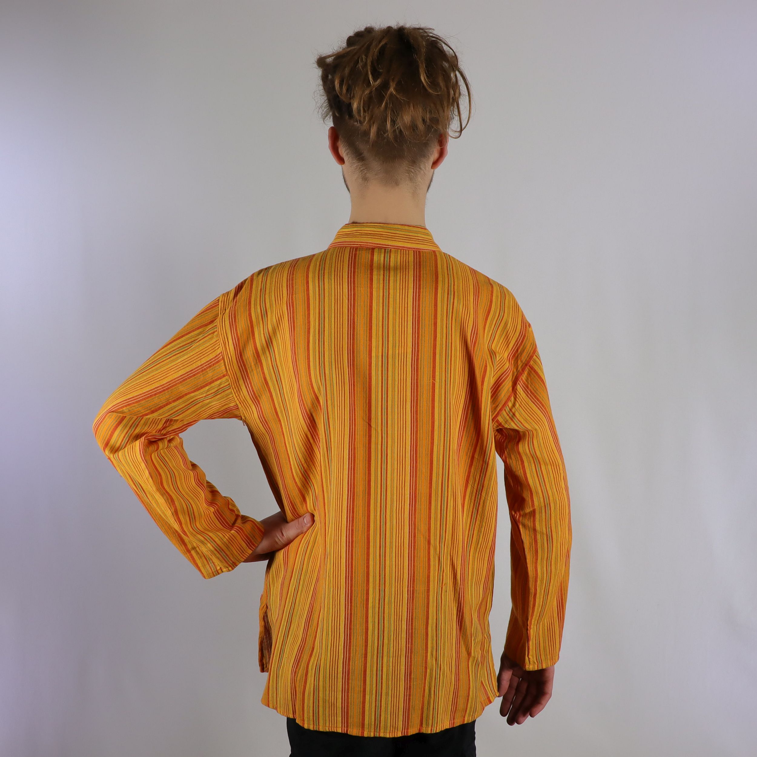 Fischer-Hemd im gestreiften Nepal Design - 100% Baumwolle - Dein leichtes Sommerhemd - bequem und farbenfroh - Fair gehandelt aus Nepal