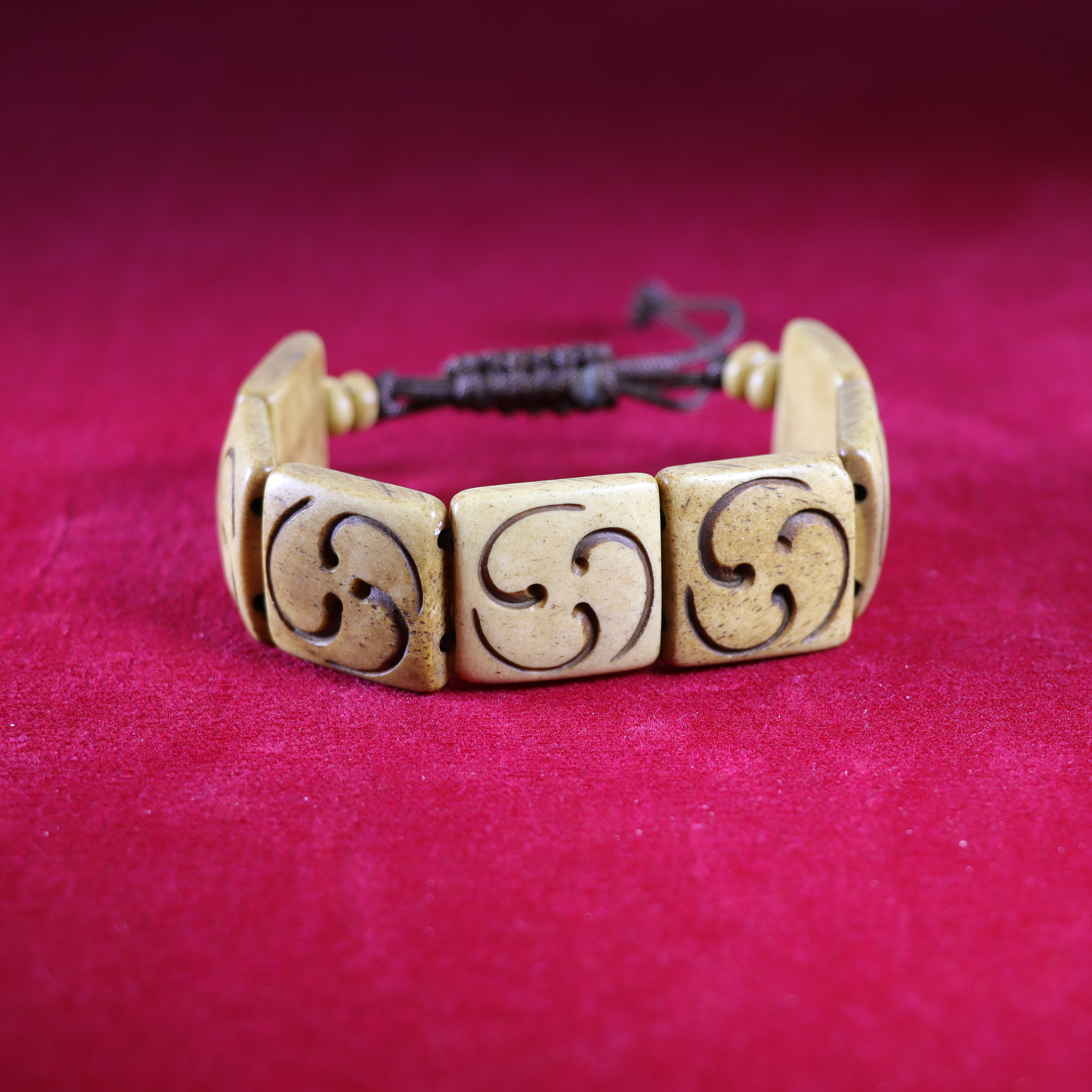 Buddha Armband Braun buddhistisch Yak Naturprodukt handgeschnitzt s33 