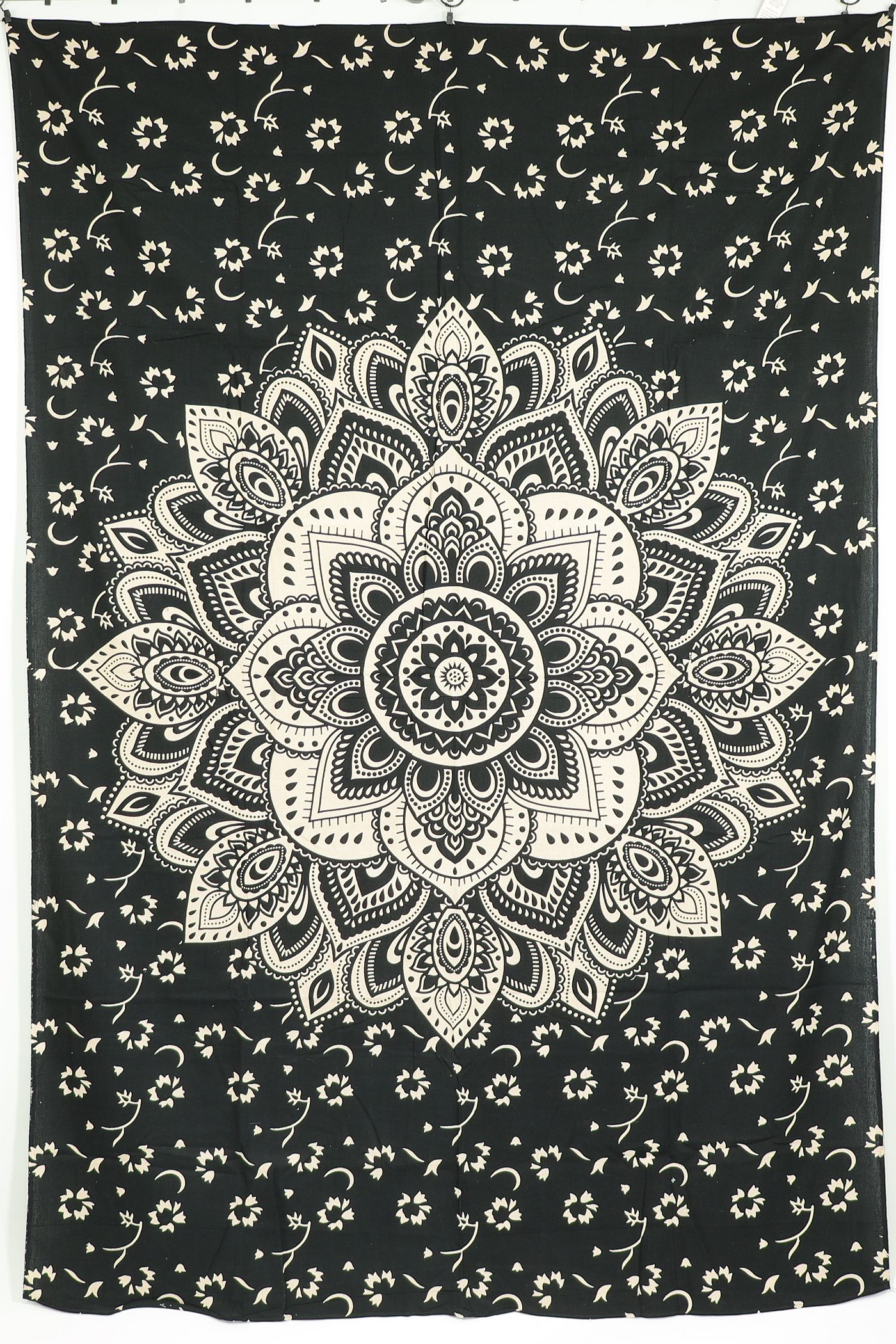 Wandtuch XL 130x210 - Mandala Lotus mit Blumen - 100% Baumwolle - detailreicher indischer Druck - zweifarbig - dekoratives Tuch, Wandbild, Tagesdecke, Bedcover, Vorhang, Picknick-Decke, Strandtuch
